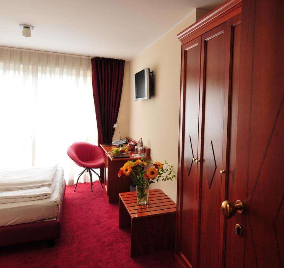 Hotel Santo