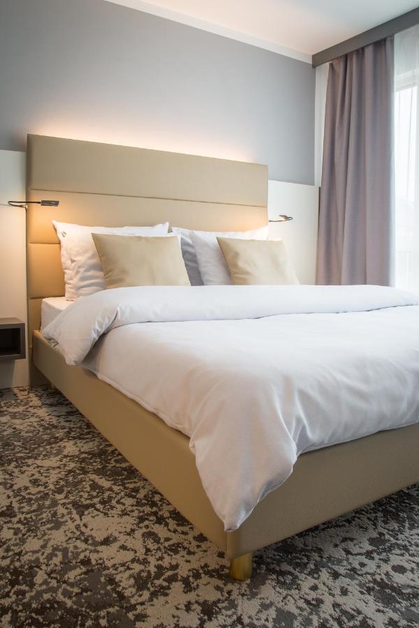 Hotel Santo